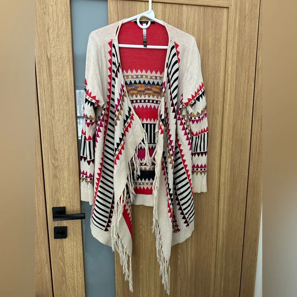 Tribal Pattern Cardigan - Picture 1 of 3